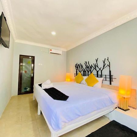Fat Mermaid Guesthouse Pantai Cenang  Dış mekan fotoğraf