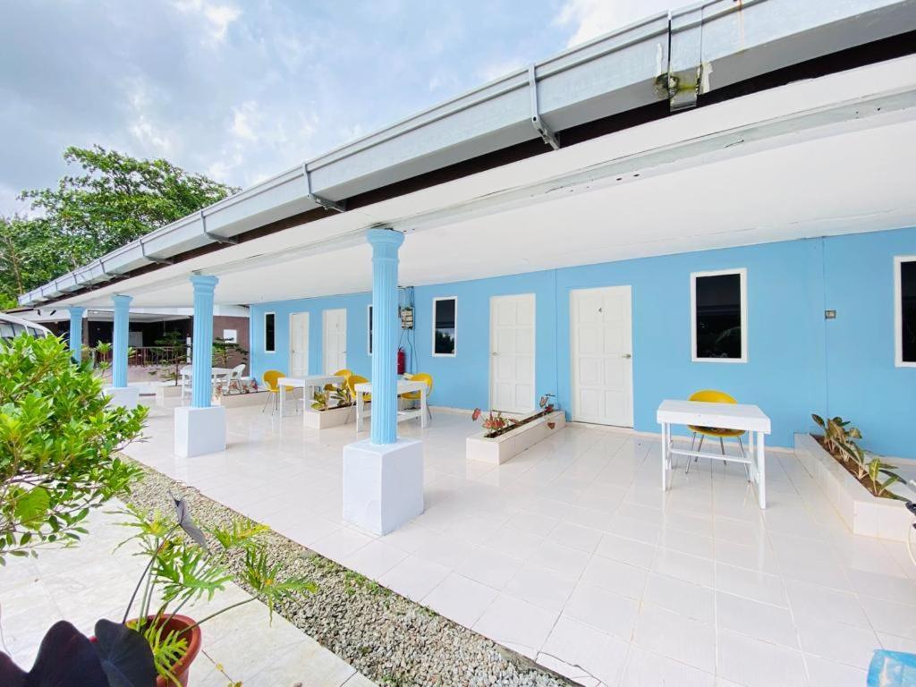 Fat Mermaid Guesthouse Pantai Cenang  Dış mekan fotoğraf
